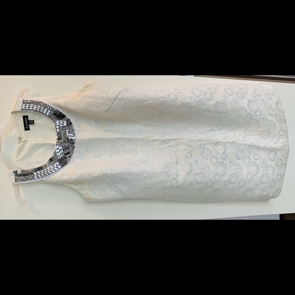 Le chateau white and silver mini dress - Picture 1 of 2